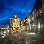El Patio De Vespasiano-calera- Vistas A La Iglesia Junto Al Puerto דירה קסטרו אורדיאלס