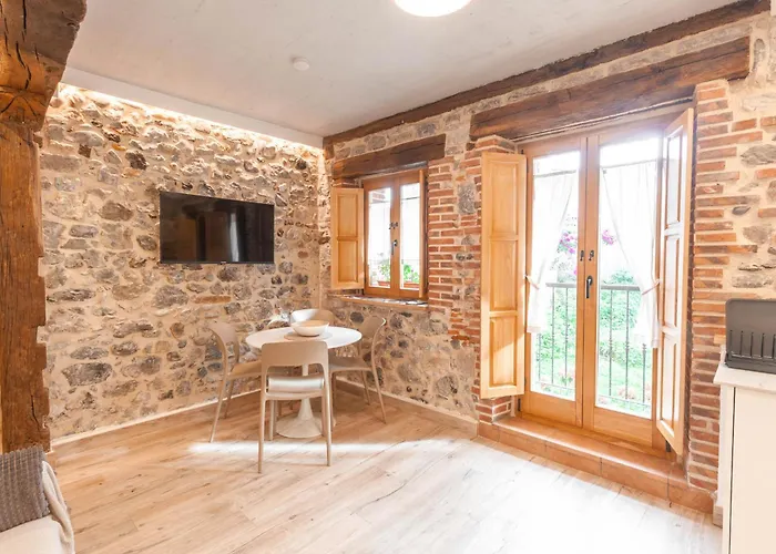 Appartement El Patio De Vespasiano-calera- Vistas A La Iglesia Junto Al Puerto