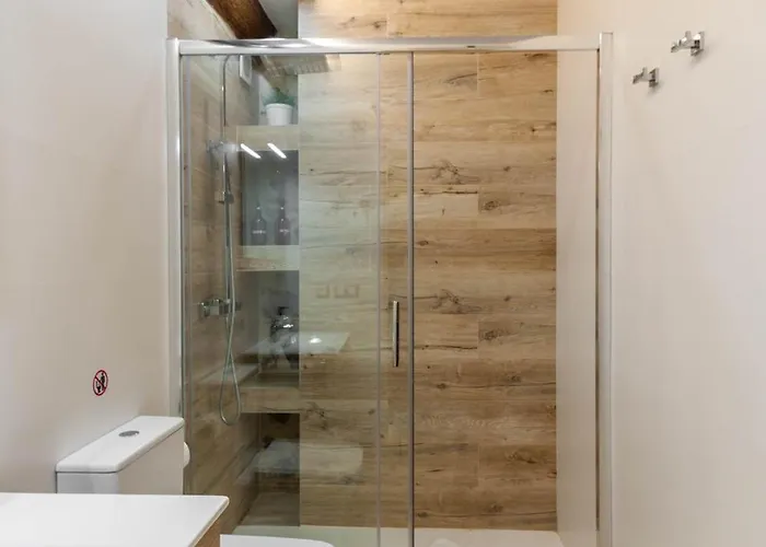 Appartement El Patio De Vespasiano-calera- Vistas A La Iglesia Junto Al Puerto *