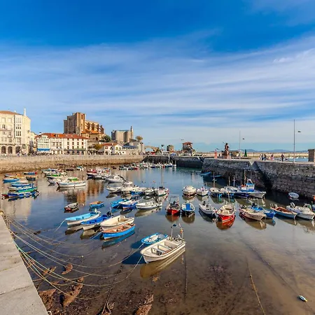 El Patio De Vespasiano-calera- Vistas A La Iglesia Junto Al Puerto Apartmán